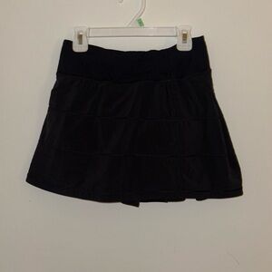 LULULEMON women’s black tennis skort
